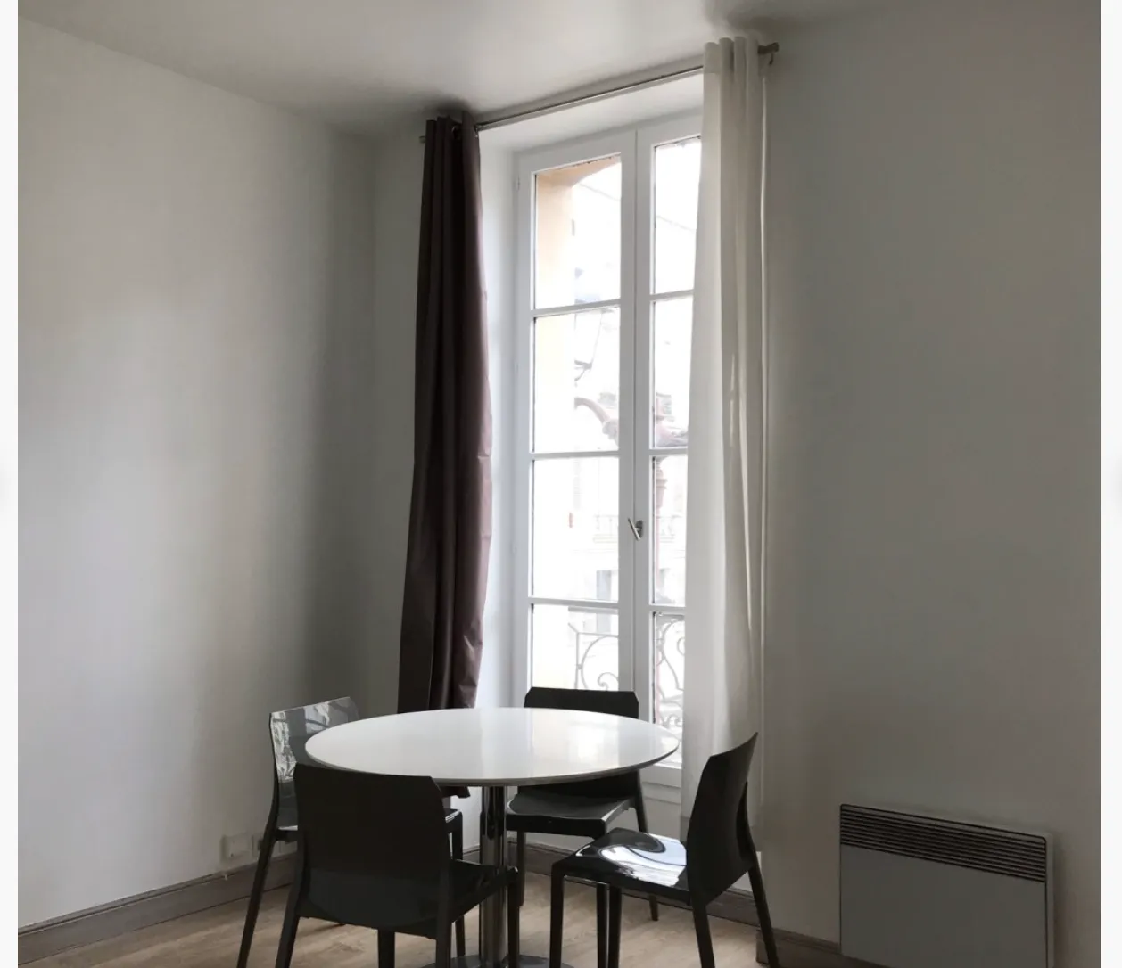 Location Versailles Appartement 000a83b1