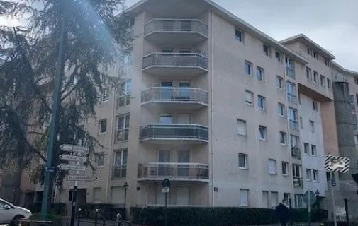 Location La Celle-Saint-Cloud Appartement 008209be