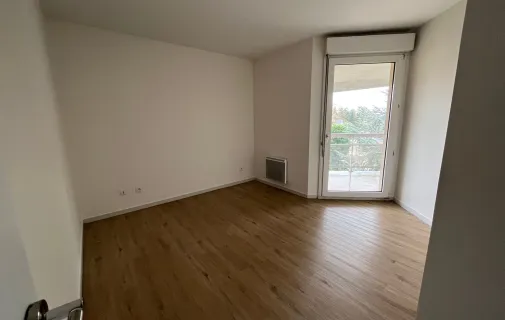 Location La Celle-Saint-Cloud Appartement 008209be