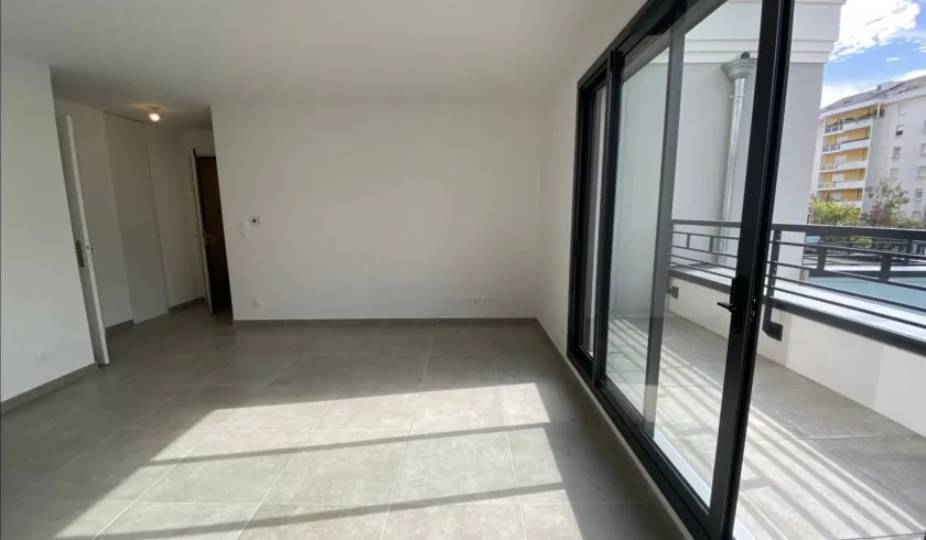 Location Valleiry Appartement 033b8018