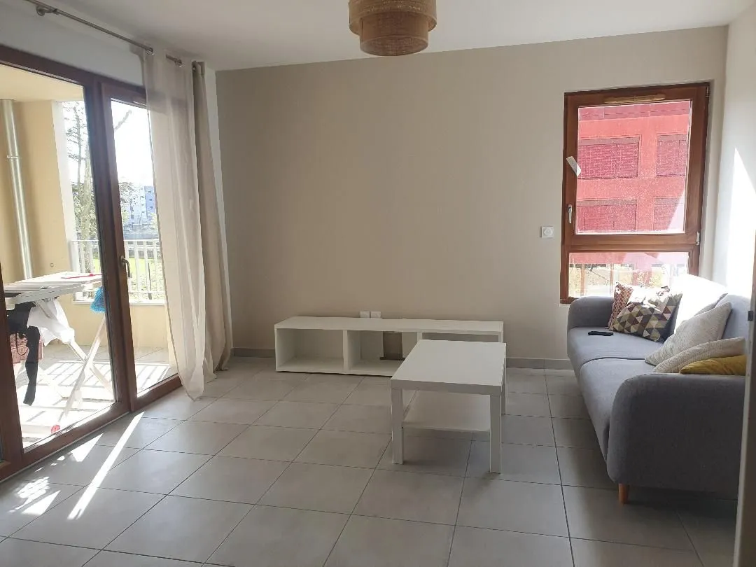 Location Villeurbanne Appartement 0359617b