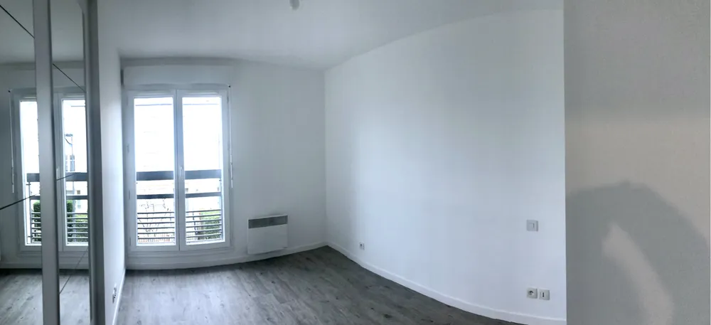 Location Saint-Cyr-l'École Appartement 04106144