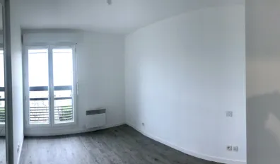 Location Saint-Cyr-l'École Appartement 04106144