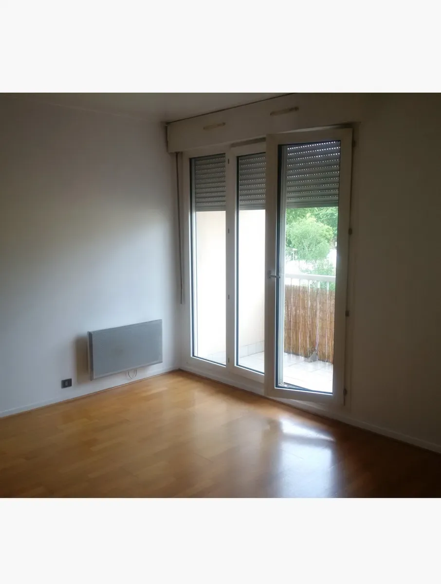 Location Courbevoie Appartement 04321f3f