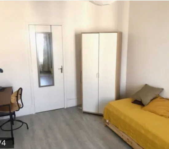 Location Le Kremlin-Bicêtre Appartement 04559892