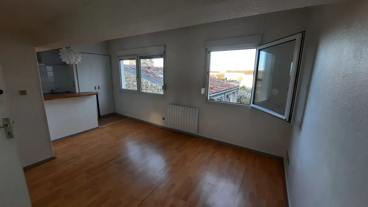 Location Bordeaux Appartement 04eb3615