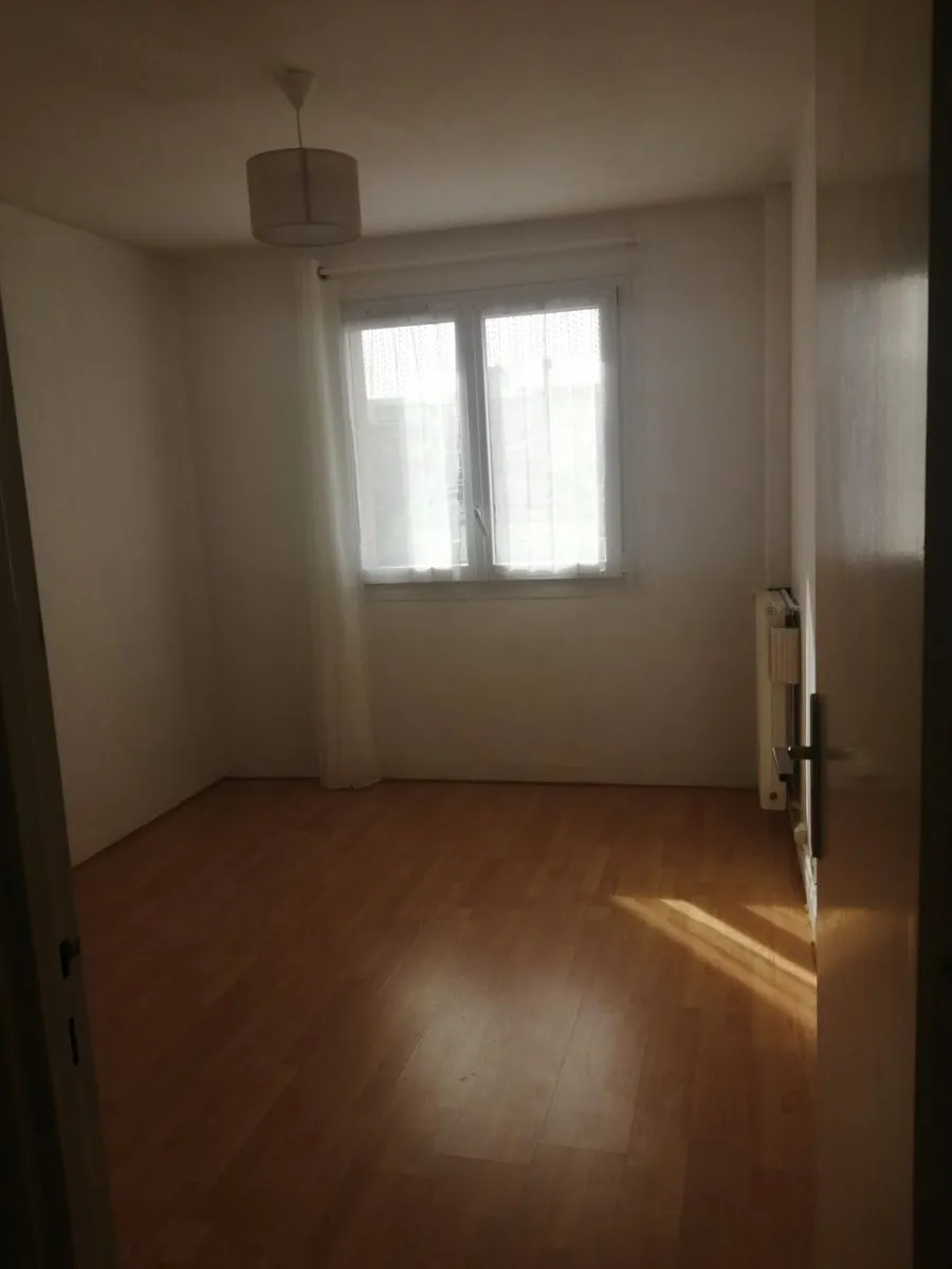 Location Bondy Appartement 095b583a