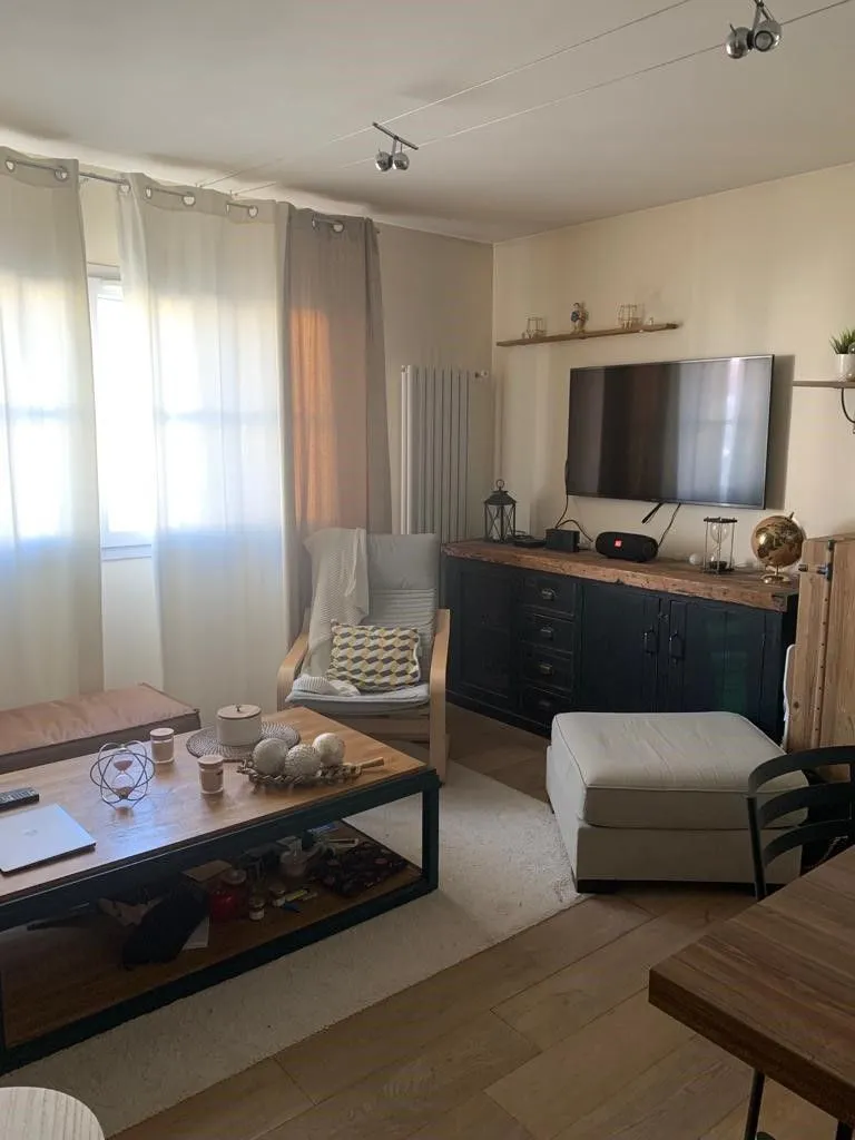 Location Courbevoie Appartement 09ee1b6c