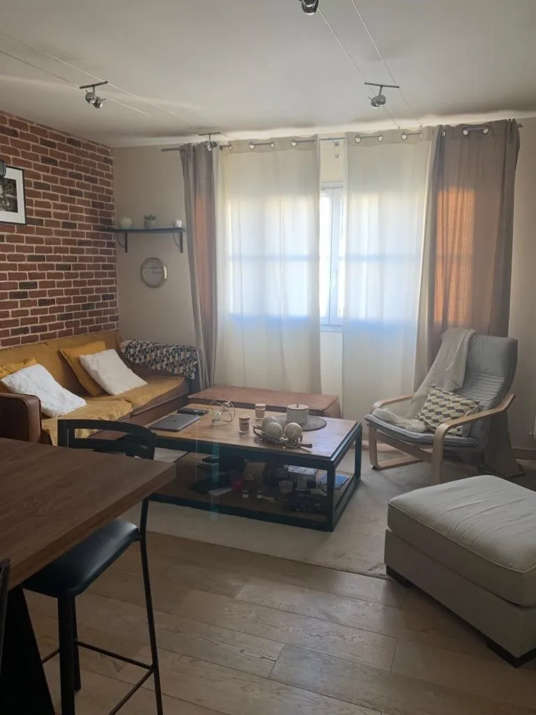 Location Courbevoie Appartement 09ee1b6c