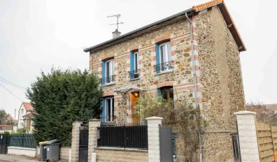 Location Villeneuve-le-Roi Maison 0c175e40