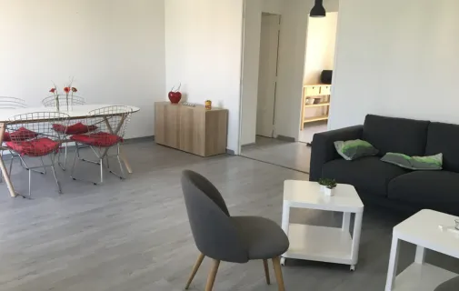 Location Saint-Antonin-sur-Bayon Appartement 0fb314cb