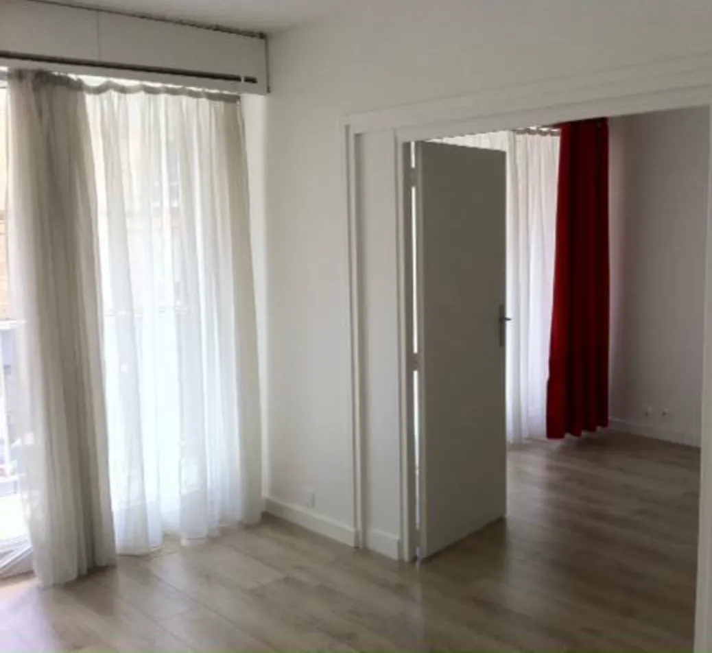 Location Paris Appartement 10ec101c