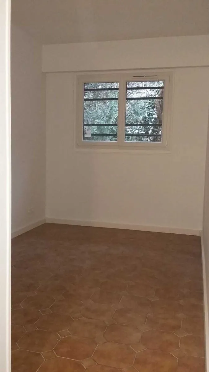 Location Toulon Appartement 164e5302