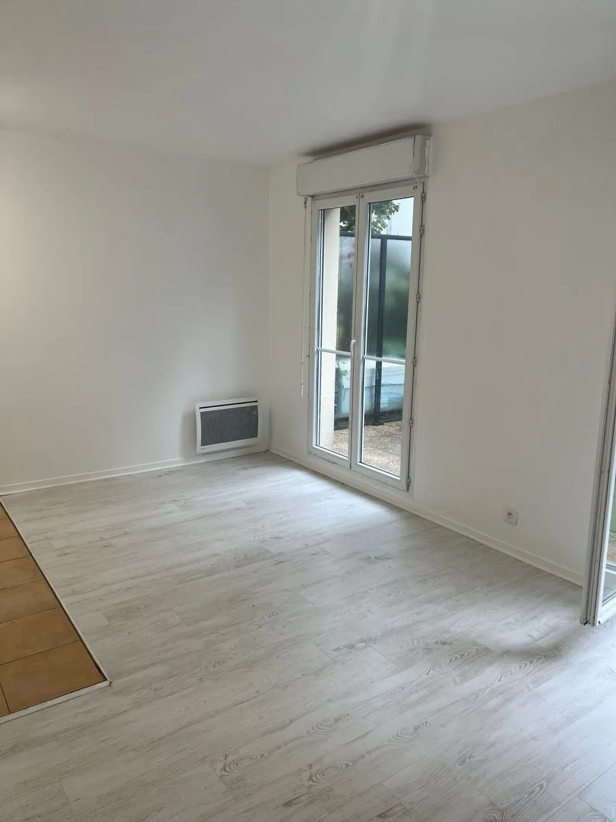 Location Combs-la-Ville Appartement 184a9abe