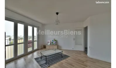 Location Saint-André-les-Vergers Appartement 1c607d06