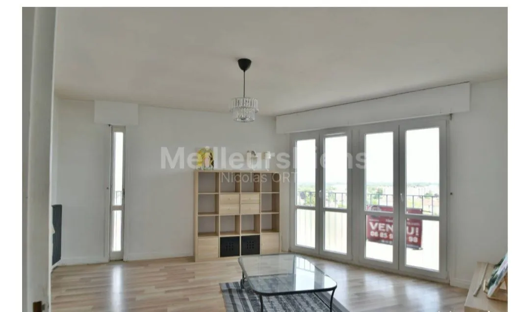 Location Saint-André-les-Vergers Appartement 1c607d06