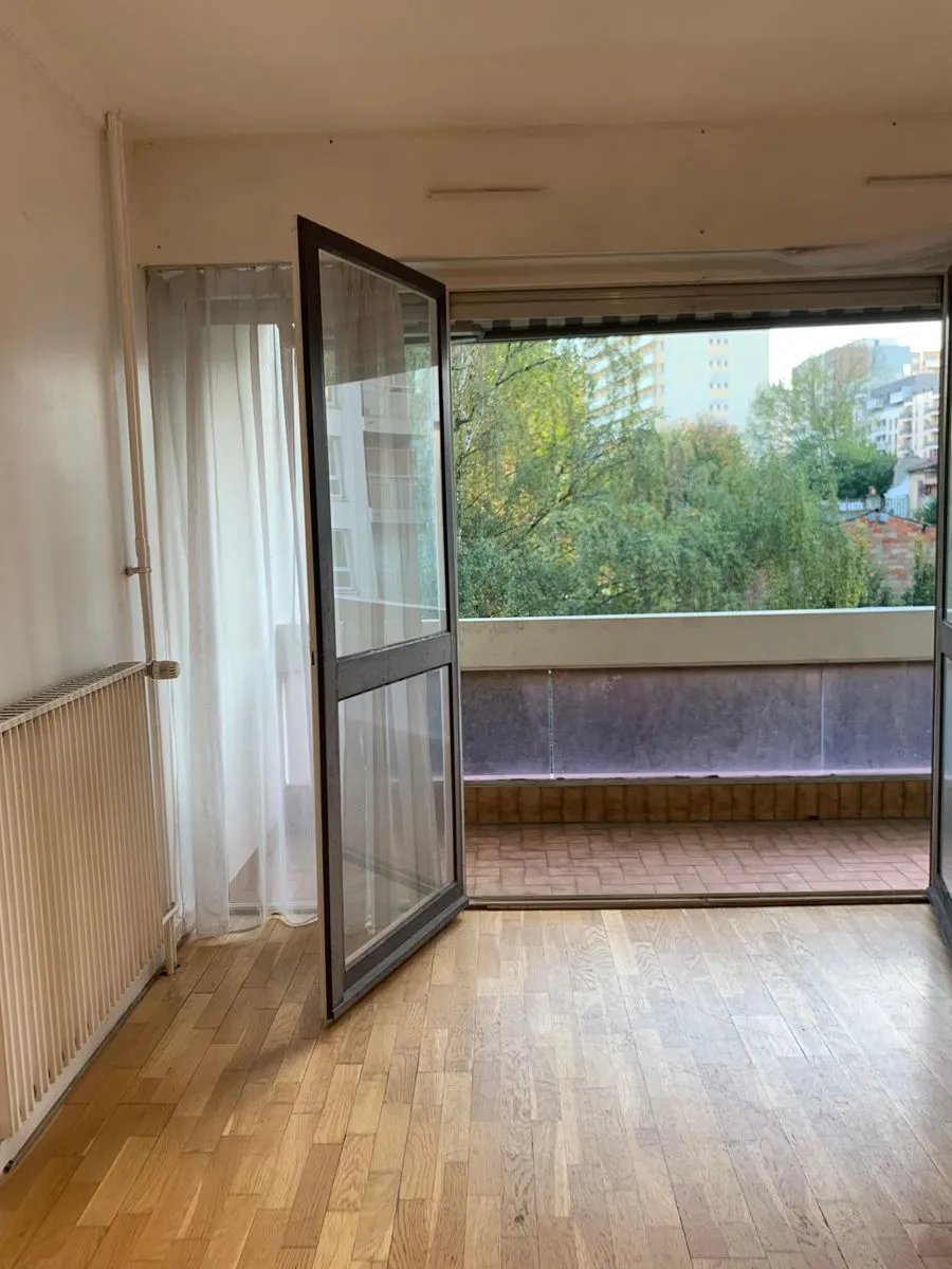 Location Villejuif Appartement 1c95517b