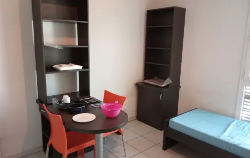 Location Toulon Appartement 1d7e4543