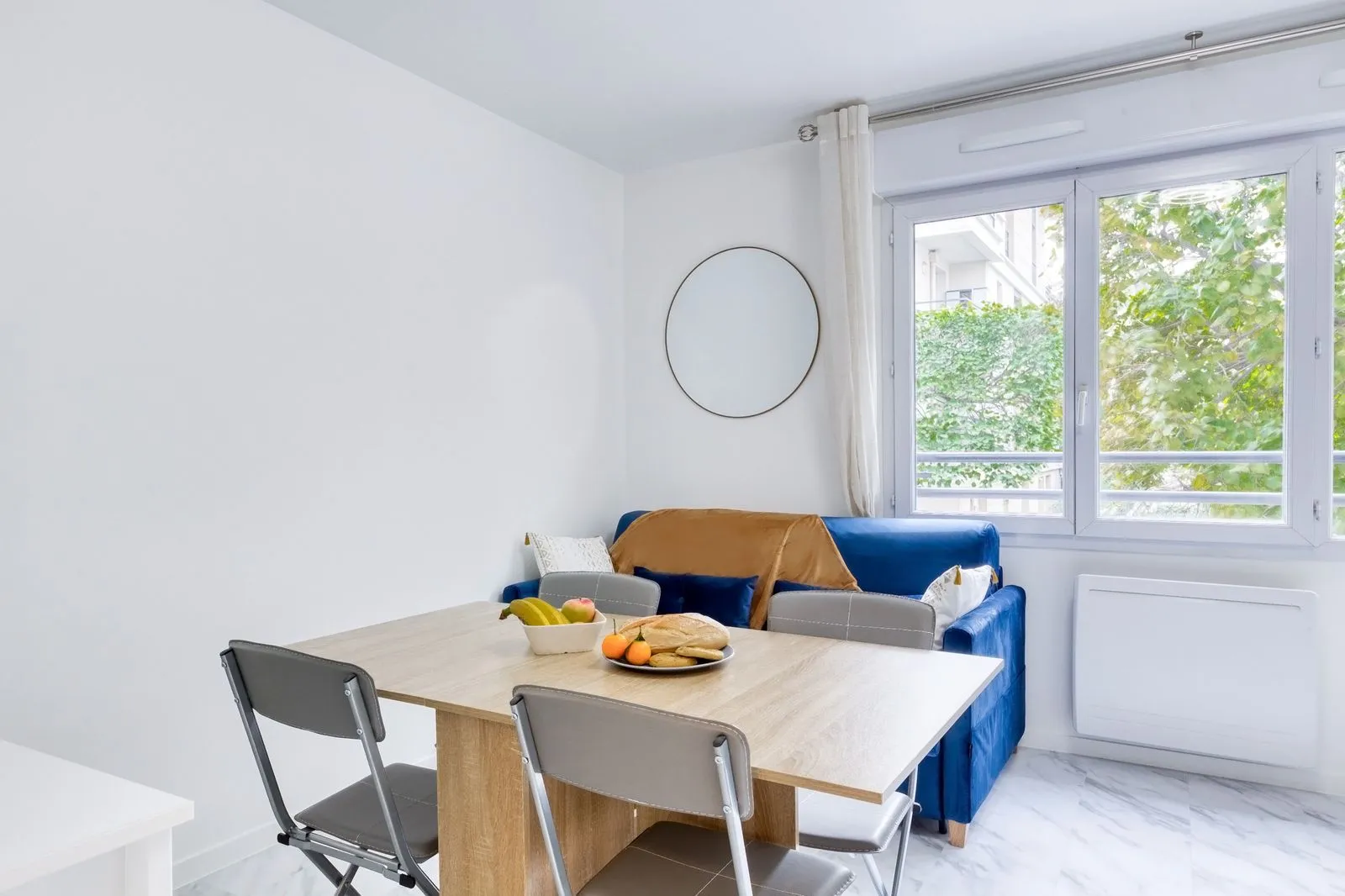 Location Issy-les-Moulineaux Appartement 200a8a3b