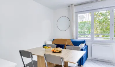 Location Issy-les-Moulineaux Appartement 200a8a3b