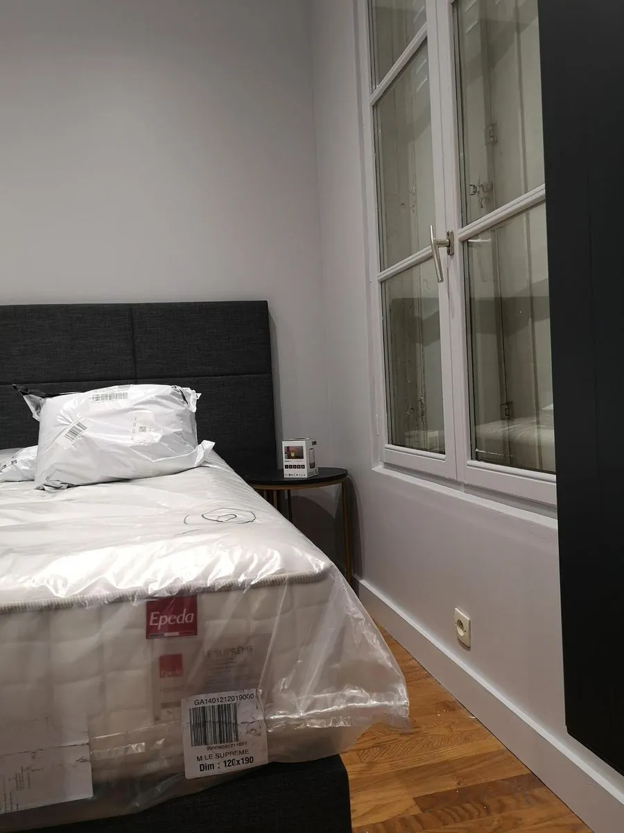 Location Paris Appartement 2408a472