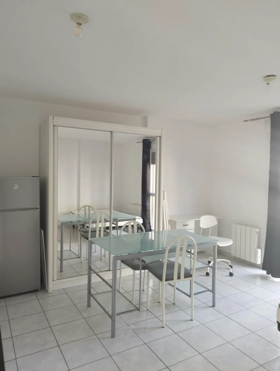 Location Villeurbanne Appartement 257b89fc