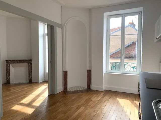 Location Courbevoie Appartement 26da1878