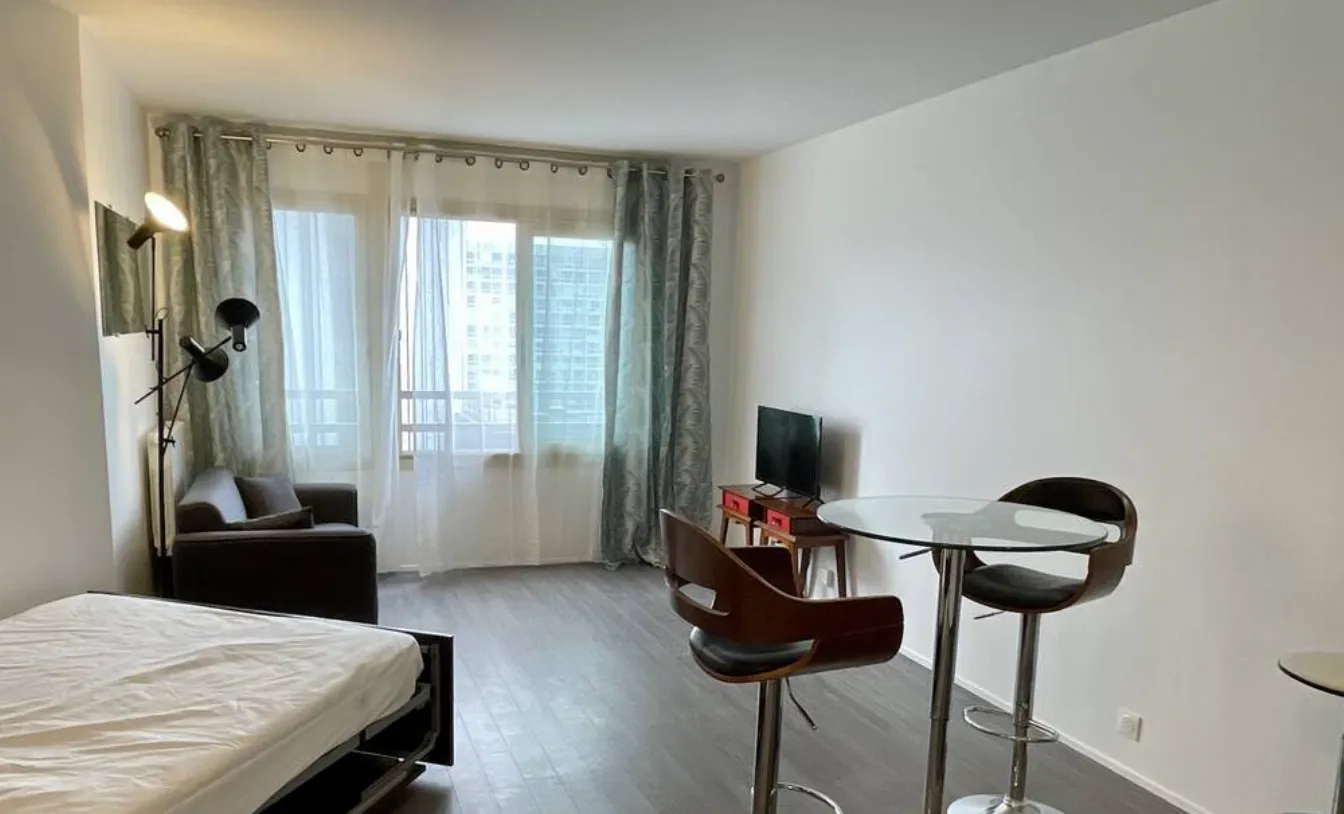 Location Paris Appartement 28f7029c