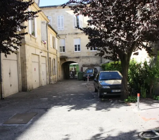 Location Bordeaux Appartement 2c00f5d3