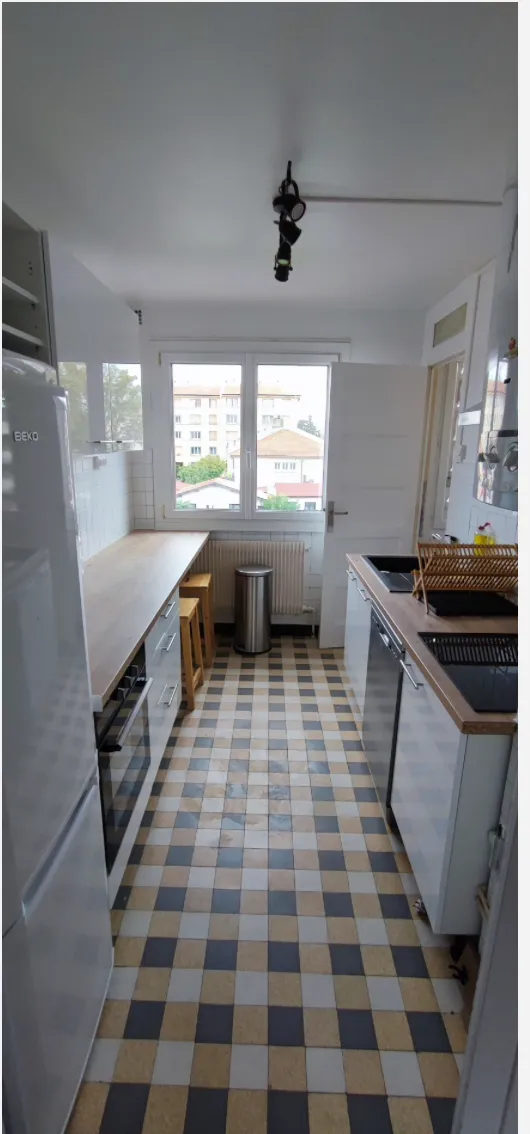 Location Villeurbanne Appartement 2d4fe626