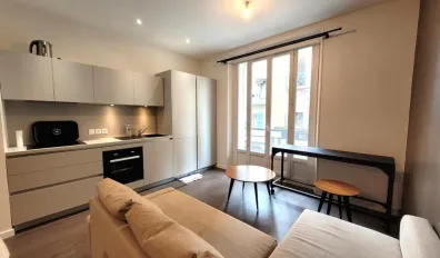 Location Paris Appartement 2e4283a6