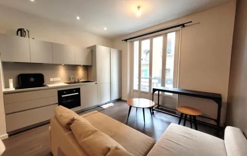 Location Paris Appartement 2e4283a6