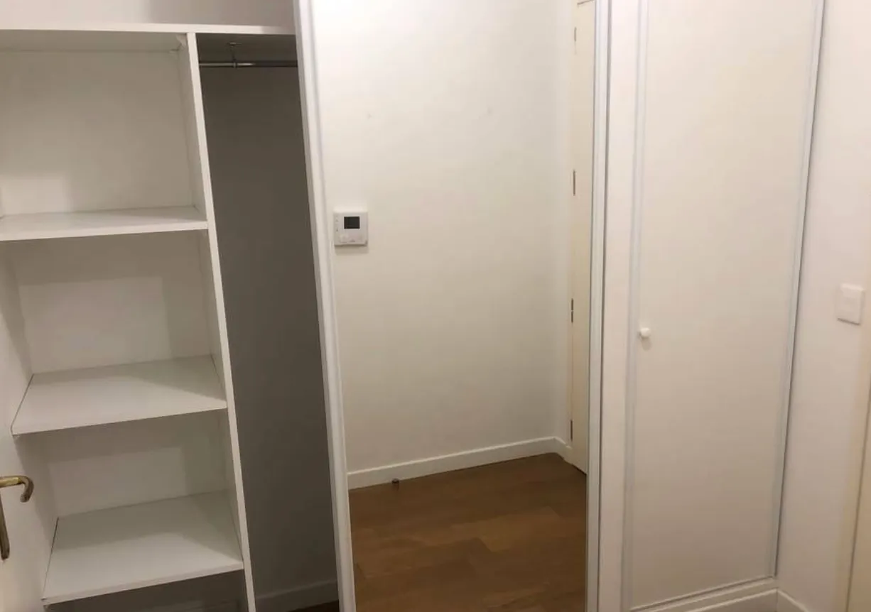 Location Issy-les-Moulineaux Appartement 2f189a75