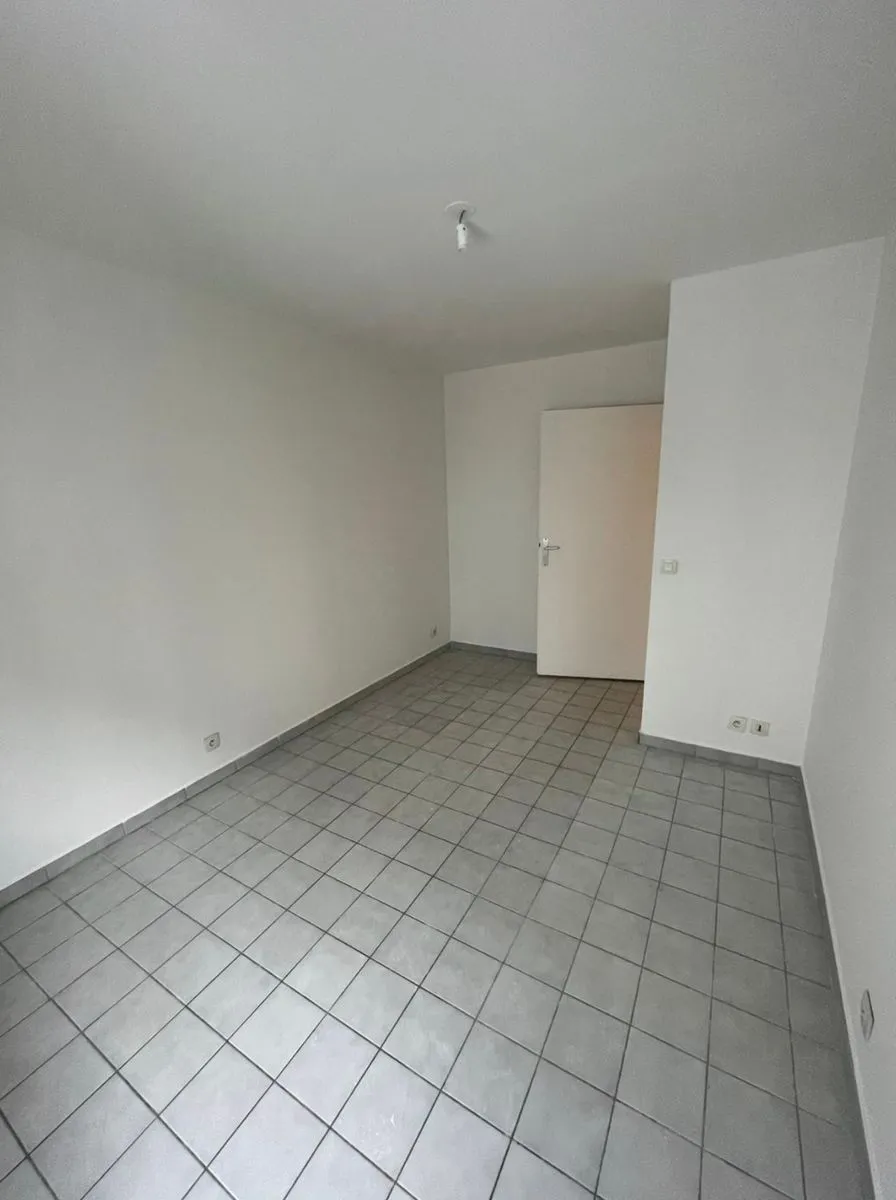 Location Charenton-le-Pont Appartement 2f686a2a