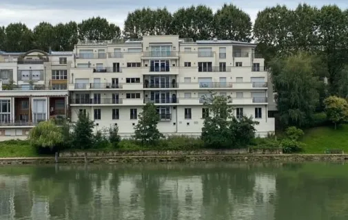 Location Neuilly-sur-Seine Appartement 30143a69