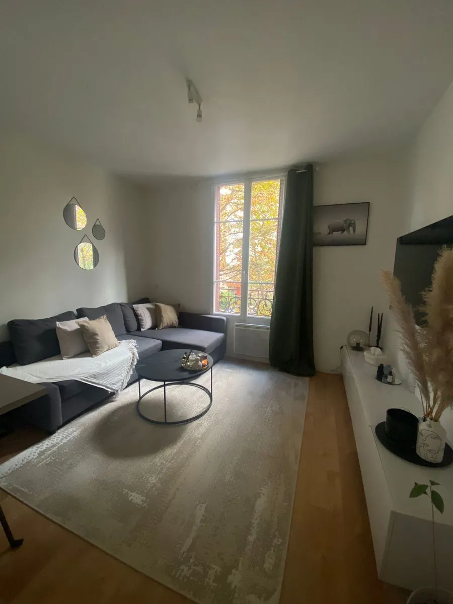 Location Asnières-sur-Seine Appartement 307451a3