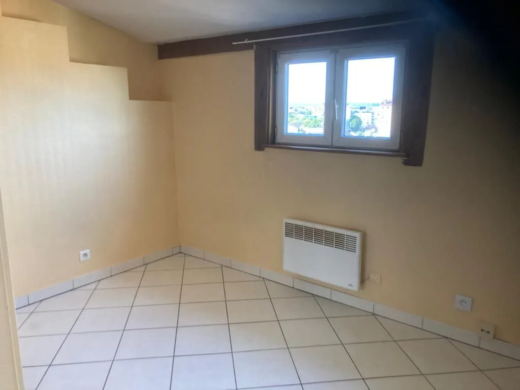 Location Bron Appartement 3ae92fe9