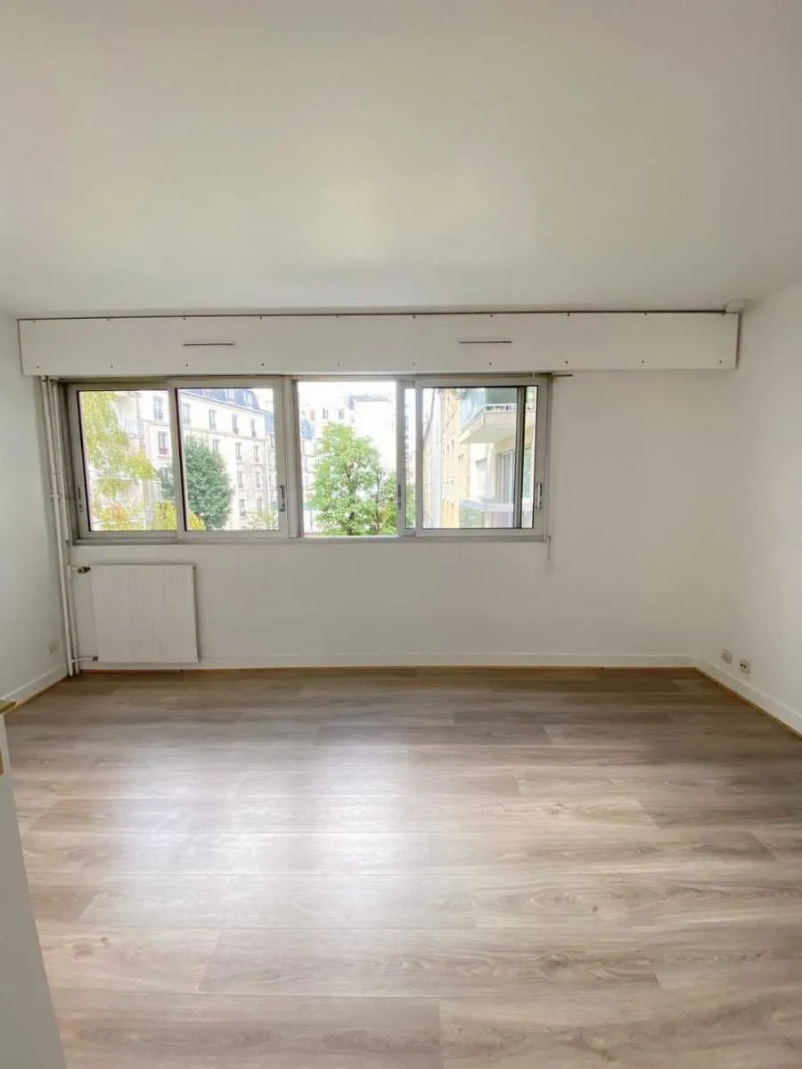 Location Paris Appartement 40b5cd6e