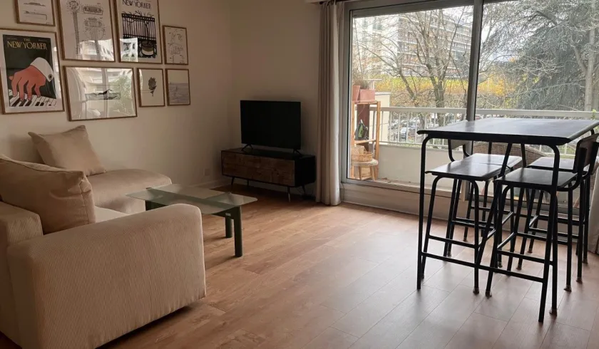 Location Courbevoie Appartement 41a3d914