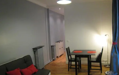 Location Paris Appartement 420083af