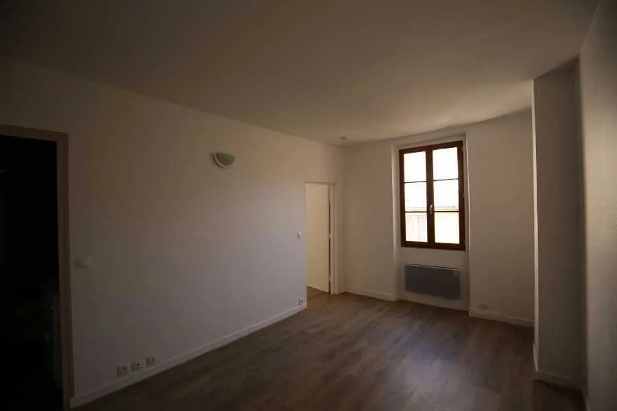 Location Versailles Appartement 464f1f60