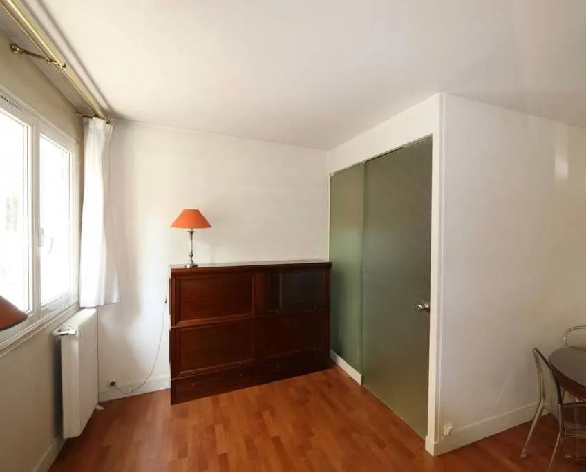 Location Neuilly-sur-Seine Appartement 47683329