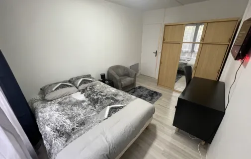 Location Montigny-le-Bretonneux Chambre 4c61b0ed