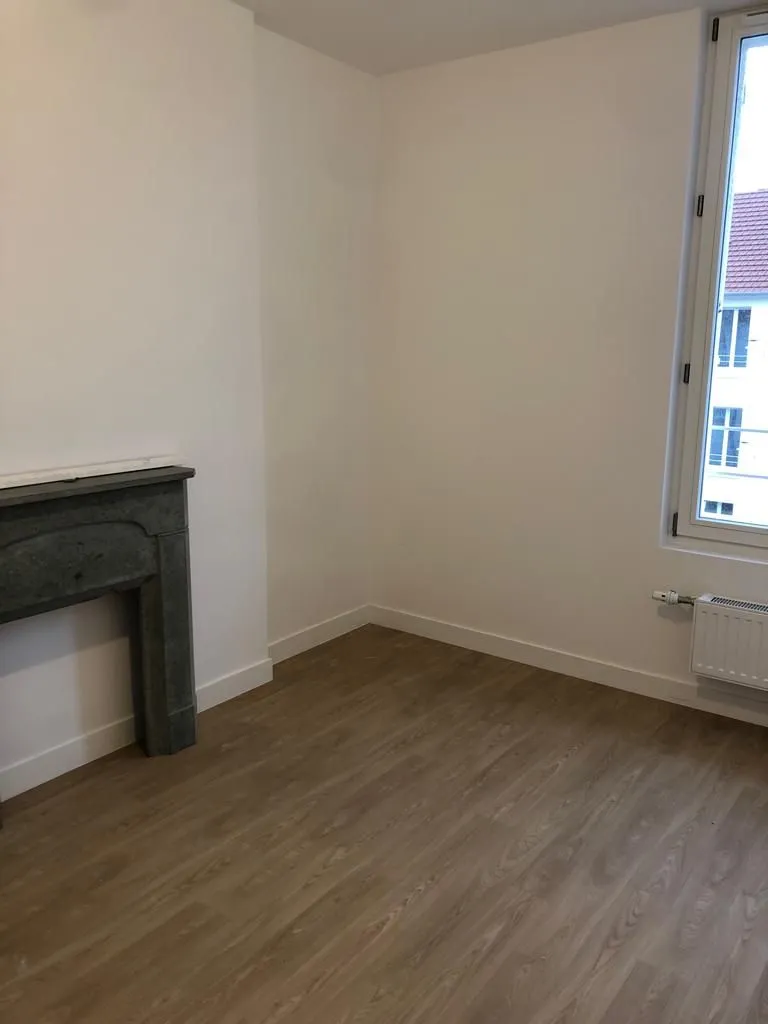 Location La Courneuve Appartement 4f221eff