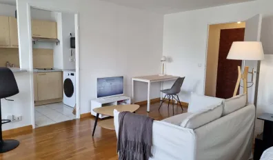 Location Courbevoie Appartement 501feed8