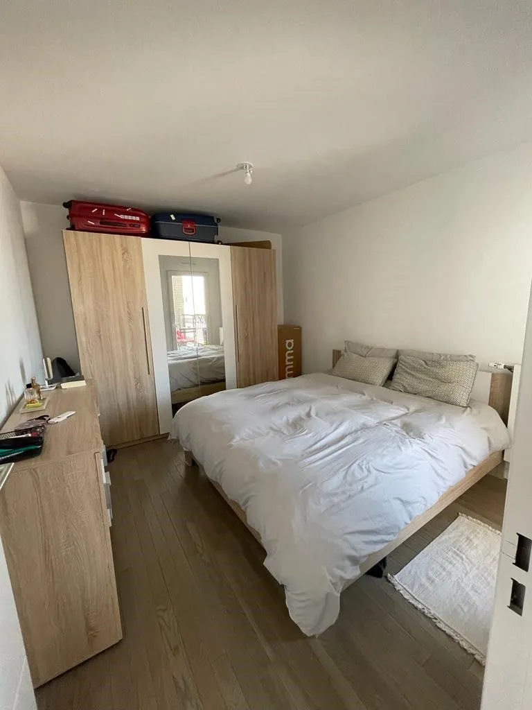 Location Suresnes Appartement 55a8beed