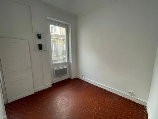 Location Paris Appartement 56798ad4