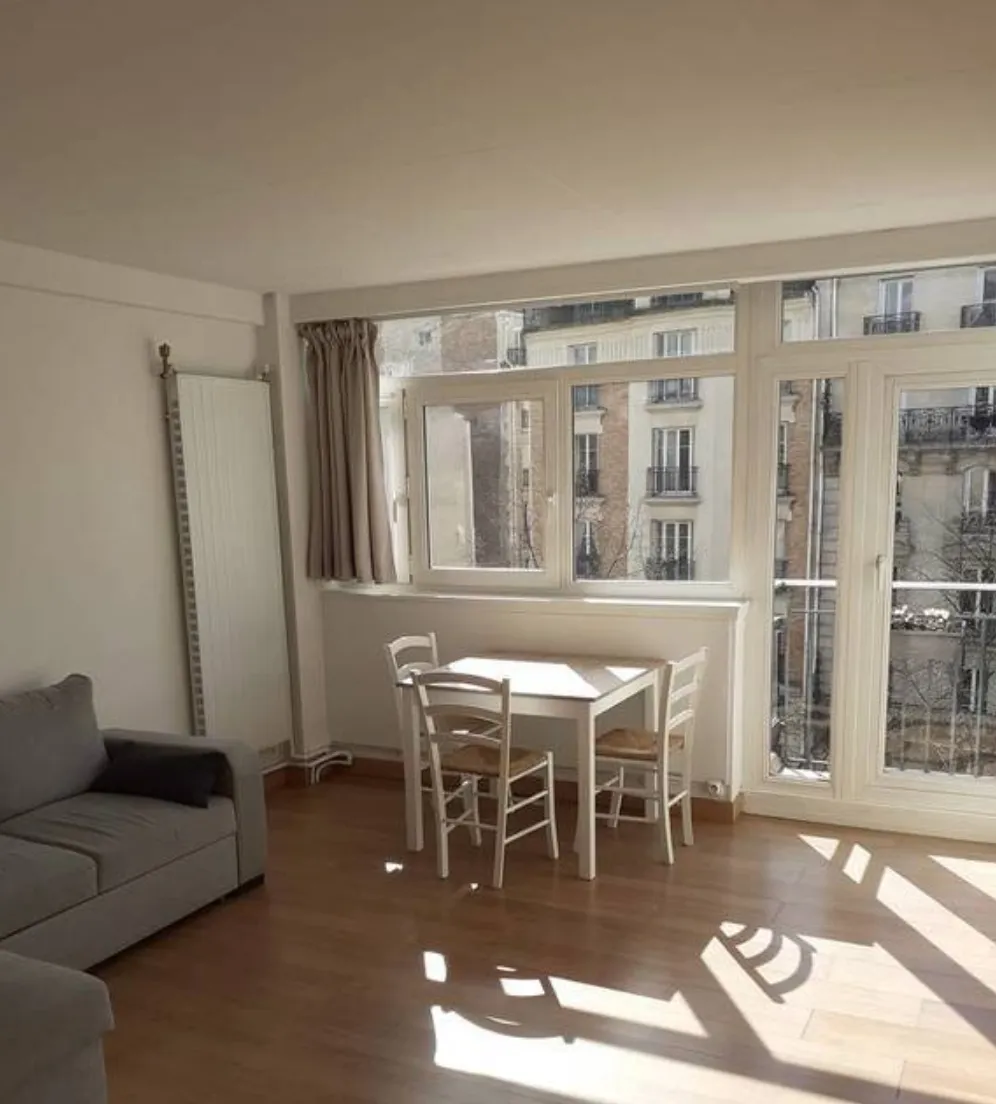 Location Paris Appartement 5808e90f