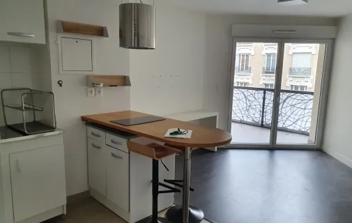 Location Courbevoie Appartement 5b037d5b