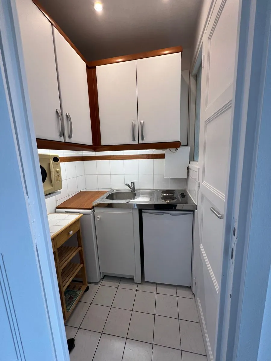 Location Neuilly-sur-Seine Appartement 5b2a63f6